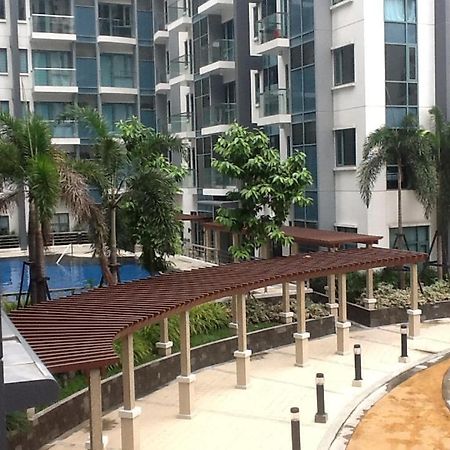Palm Tree Genlex Condo Manila Luaran gambar